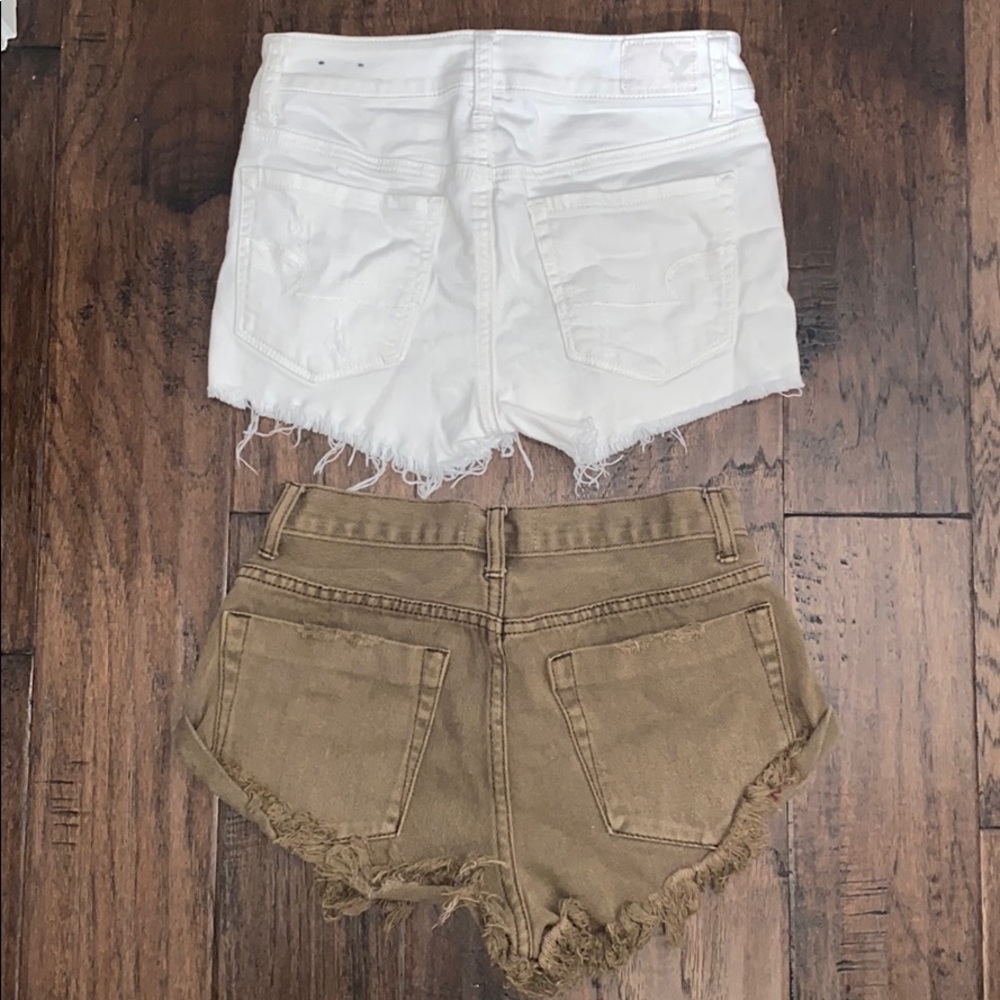 Bundle of 2 Jean Shorts - Picture 2 of 4